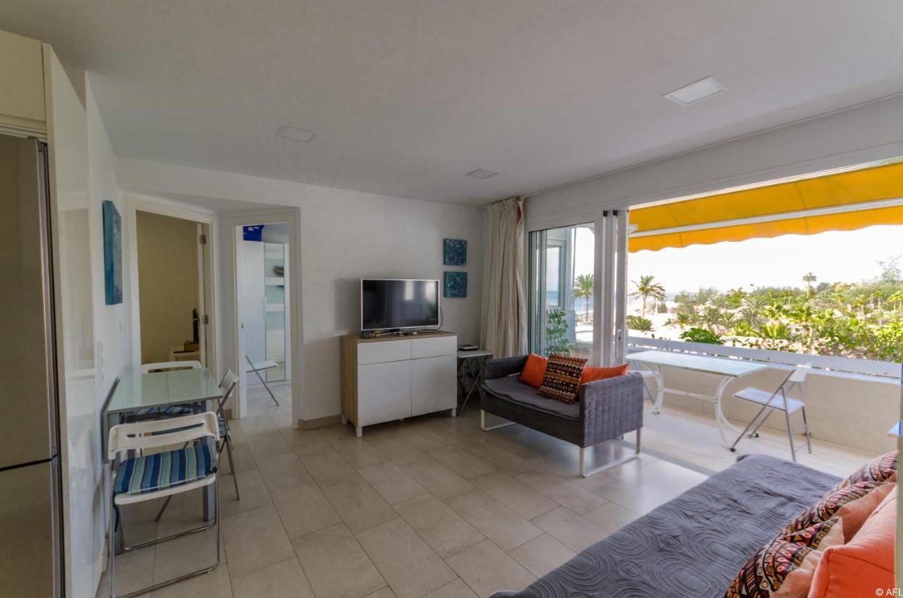 מספאלומס Holiday Apartment With Direct Sea Promenade Access מראה חיצוני תמונה