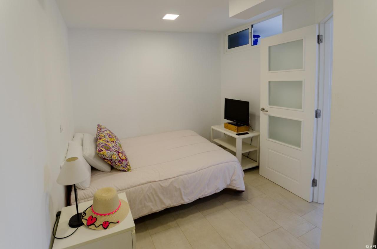 מספאלומס Holiday Apartment With Direct Sea Promenade Access מראה חיצוני תמונה